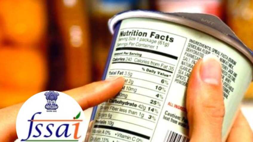 अब पैकेट पर 'साफ' दिखेगा सेहत का सच! FSSAI ने बदले लेबलिंग नियम, जानिए 2027 से आपकी रसोई में क्या बदलेगा?