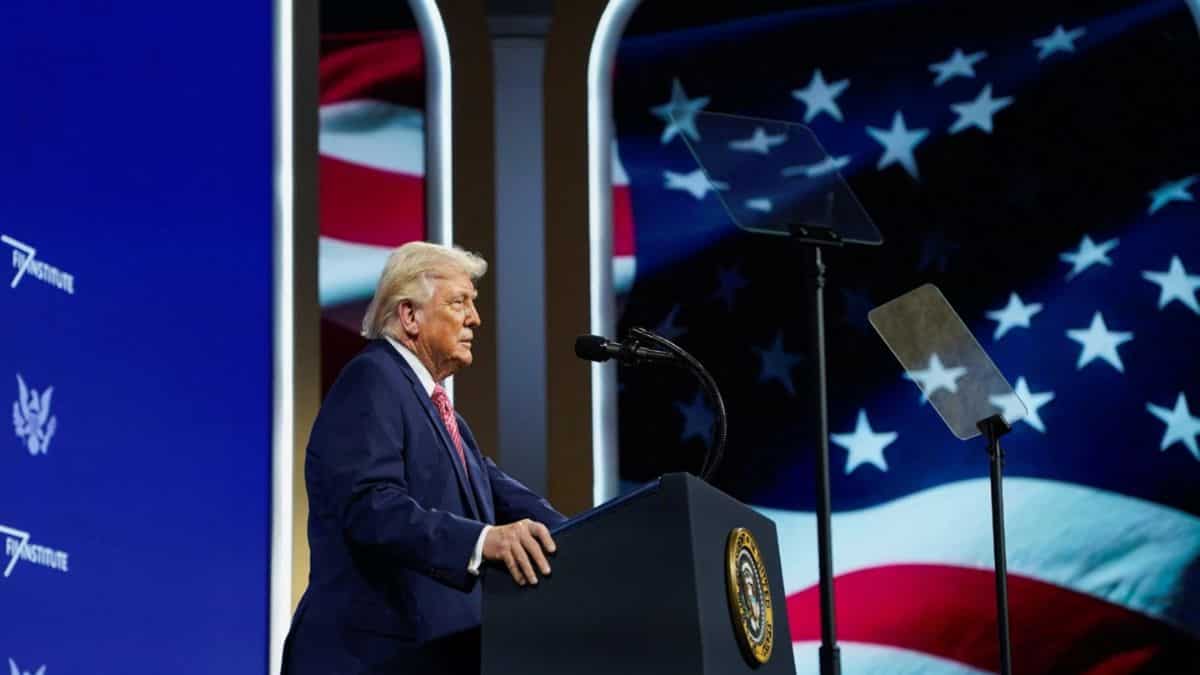 होर्मुज अब 'Strait of Trump'! अमेरिकी राष्ट्रपति ट्रंप का नया पैंतरा; ईरान को दिया अल्टीमेटम