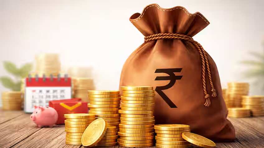 बचत करने वालों की 'बल्ले-बल्ले': सुकन्या और PPF पर मिलता रहेगा मोटा रिटर्न, सरकार ने ब्याज दरों में नहीं की कटौती
