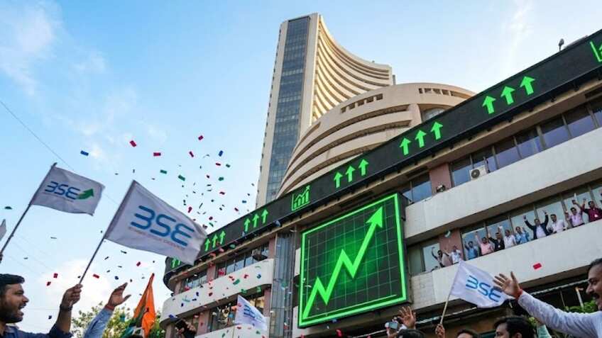 रिजर्व बैंक ने दी राहत, 7% उछला BSE का शेयर; अब आगे क्या करें निवेशक?
