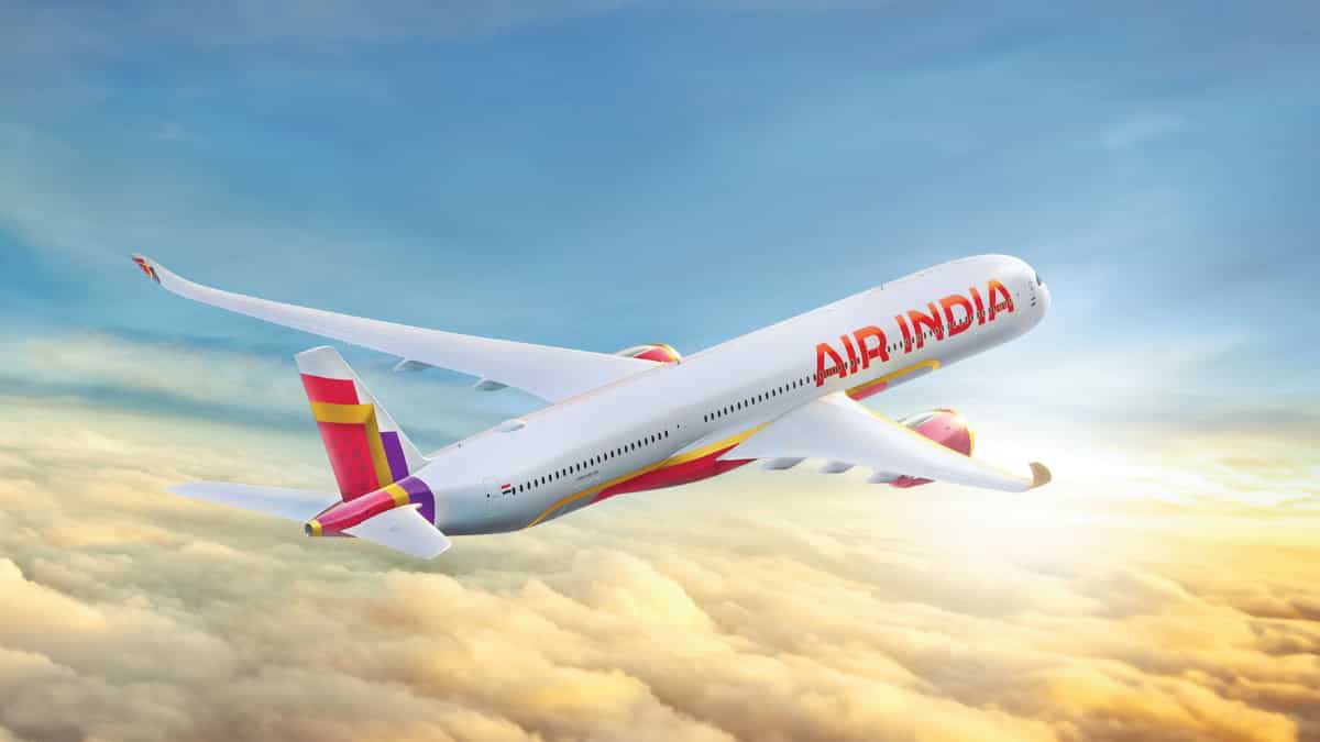 Air India Fuel Update: दूरी के हिसाब से लगेगा चार्ज, छोटी फ्लाइट में राहत लेकिन लंबी यात्रा हुई महंगी