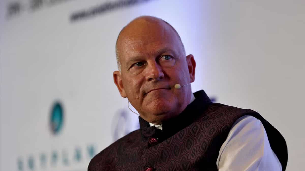 एयर इंडिया के टॉप मैनेजमेंट में बड़ा बदलाव, CEO-MD कैंपबेल विल्सन ने दिया इस्तीफा, टाटा ग्रुप ने जारी किया बयान