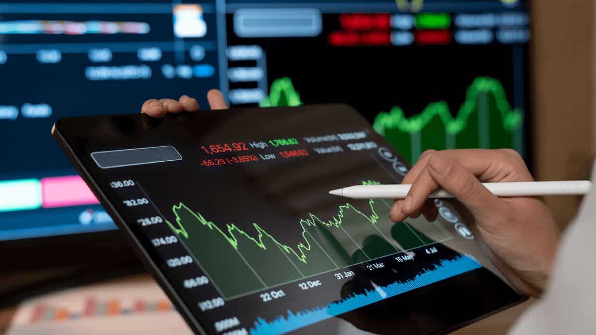 जिस खबर का था इंतजार वो आ गई..आज बाजार में आएगी सुपर रैली, ये 20 स्टॉक्स ट्रेडर्स की कराएंगे मौज