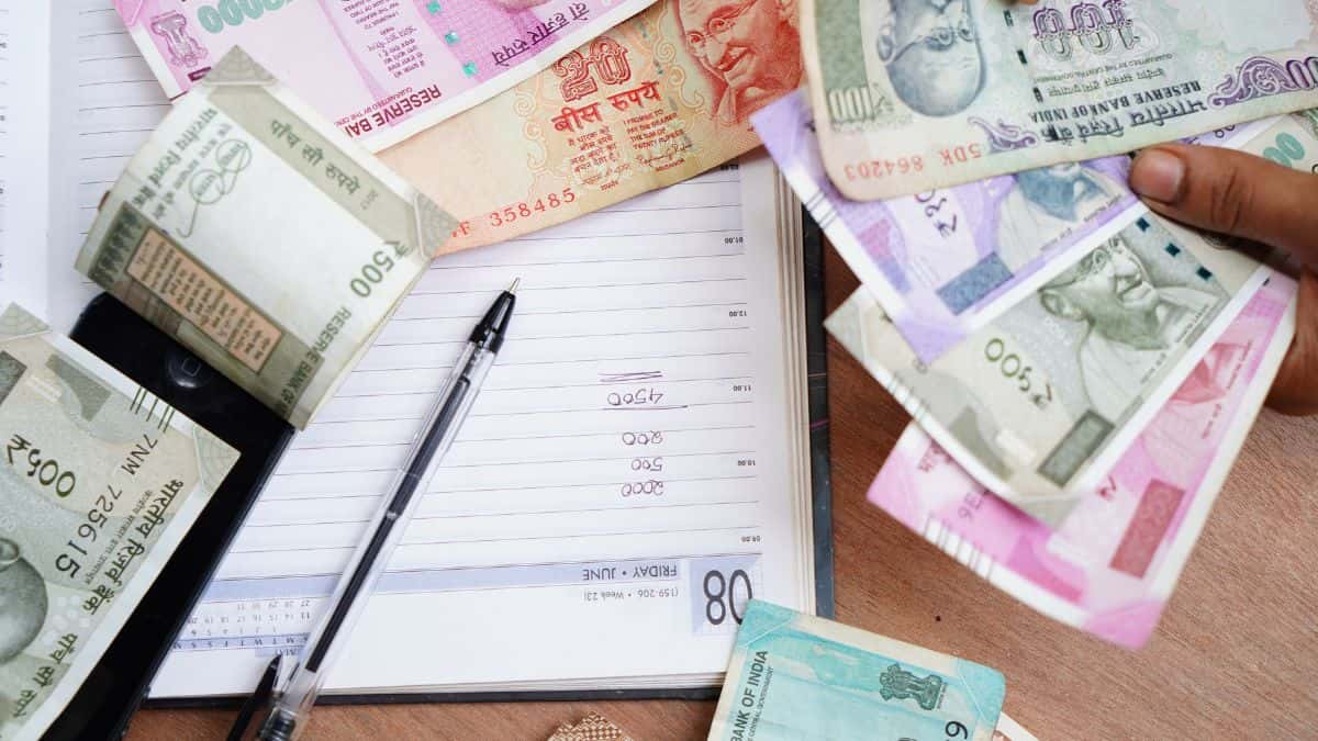 स्मार्ट हो गए हैं म्यूचुअल फंड निवेशक! मार्च में फिसला बाजार तो कर दिया 40450 करोड़ का बड़ा निवेश