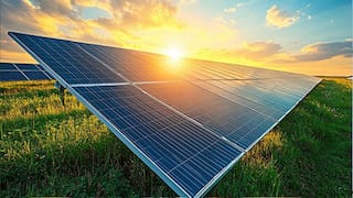 धीरे-धीरे निवेशकों को तगड़ा रिटर्न लौटा रहा है ये सोलर स्टॉक, ₹108.75 करोड़ का ऑर्डर मिलते ही आज आई 10% की तेजी