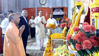 यूपी के सीएम से मिले टाटा ग्रुप के चेयरमैन एन. चंद्रेशखरन, राज्य के विकास को लेकर कही ये बातें 