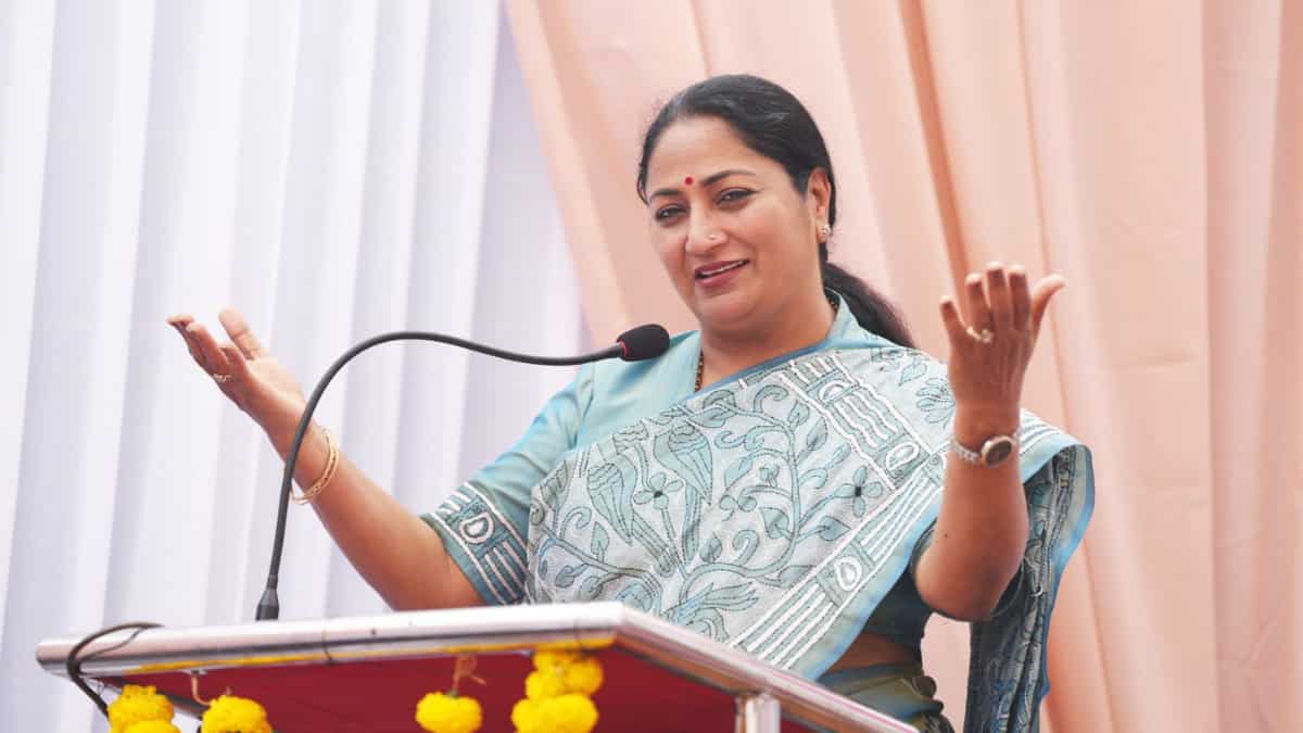 दिल्ली की मुख्यमंत्री का बड़ा ऐलान,  इन 4 आईटीआई में लगाई जाएंगी मॉडर्न लैब्स, युवाओं को मिलेगा फायदा