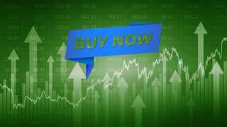 शुक्रवार को इन 2 स्टॉक्स पर करें फोकस, एक्सपर्ट ने शॉर्ट टर्म में कमाई के लिए चुना