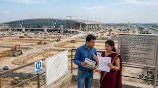 YEIDA स्कीम: जेवर एयरपोर्ट के पास पति-पत्नी दोनों को मिला प्लॉट? 30 दिन में एक करें सरेंडर, वरना सब होंगे रद्द