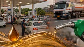 पेट्रोल-डीजल सप्लाई को लेकर बड़ा अपडेट, देशभर में नहीं है कोई कमी, 13% तक बढ़ी मांग भी आसानी से पूरी