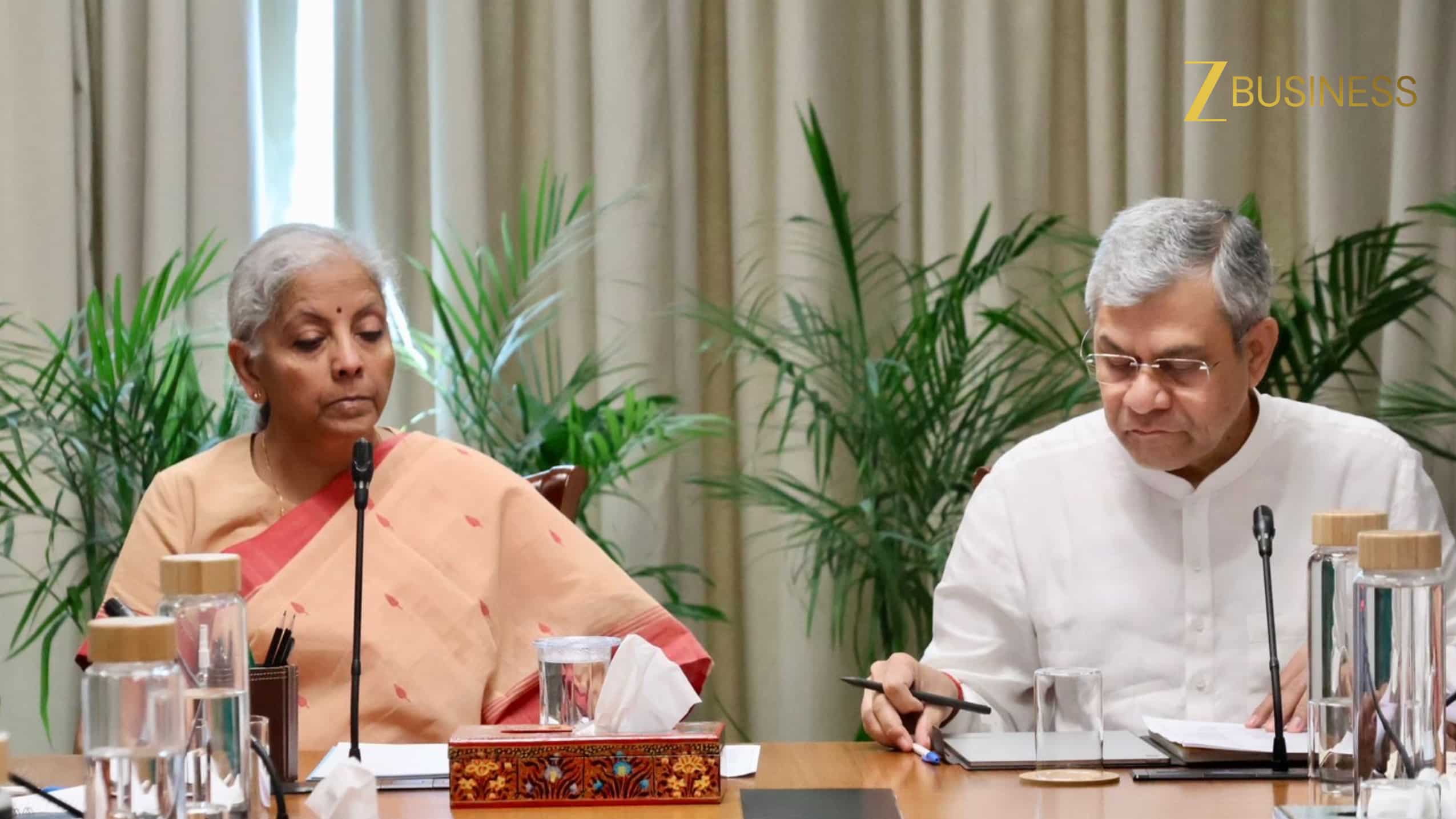 हैकर्स के पास आया AI का 'ब्रह्मास्त्र'! वित्त मंत्री ने बैंकों से कहा- 'दुनिया के बेस्ट एक्सपर्ट्स को काम पर लगाओ'