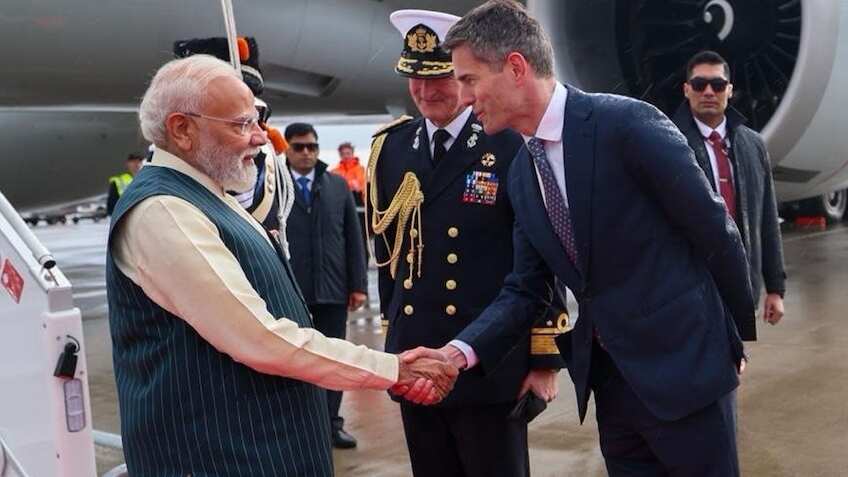 नीदरलैंड्स पहुंचे पीएम मोदी, भारतीय समुदाय को करेंगे संबोधित, इन मुद्दों पर होगी दोनों देश के बीच बातचीत