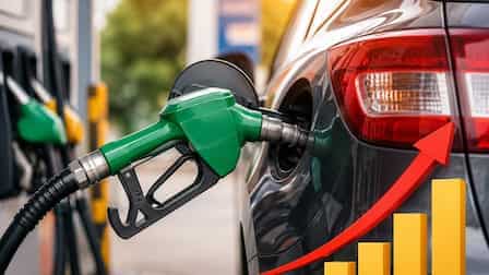 Petrol-Diesel Price Today: 5 दिन में दूसरी बार महंगा हुआ पेट्रोल-डीजल, दिल्ली में पेट्रोल ₹98.64, डीजल ₹91.58 लीटर पहुंचा