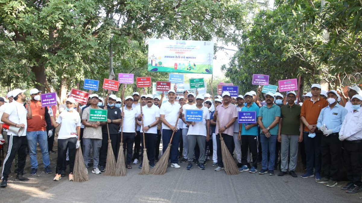 स्वच्छता पखवाड़ा के दौरान पावरग्रिड ने चलाया स्वच्छता अभियान, लोगों को किया जागरूक