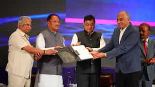 'छत्तीसगढ़ इन्वेस्टर कनेक्ट' में ₹9,580 करोड़ के निवेश के मिले प्रस्ताव, IT, Data Centre, फार्मा सेक्टर में पैदा होंगी 7,800 जॉब्स