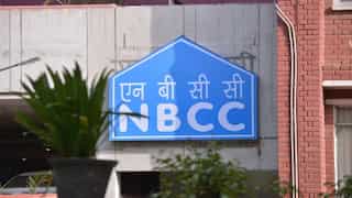 NBCC ने 2857 करोड़ के कमर्शियल स्पेस की नीलामी की, 3% उछला स्टॉक; जानें टेक्निकल टारगेट
