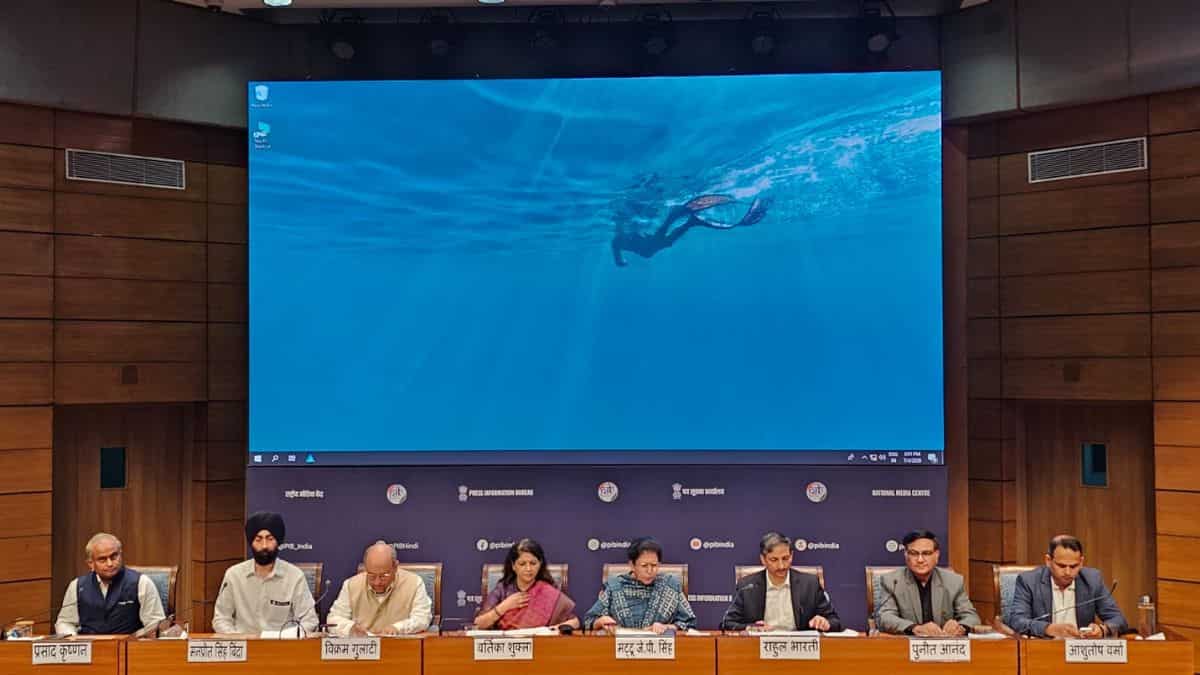 E20 फ्यूल से खराब हो रही हैं गाड़ियां? सोशल मीडिया का दावा निकला झूठा; कंपनियां और एक्सपर्ट्स ने दूर किया कन्फ्यूजन