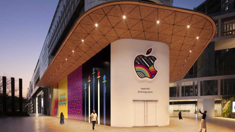 Apple reveals first glimpse of its grand india retail store in india at mumbai's jio world drive mall Central govt's MakeinIndia initiative
