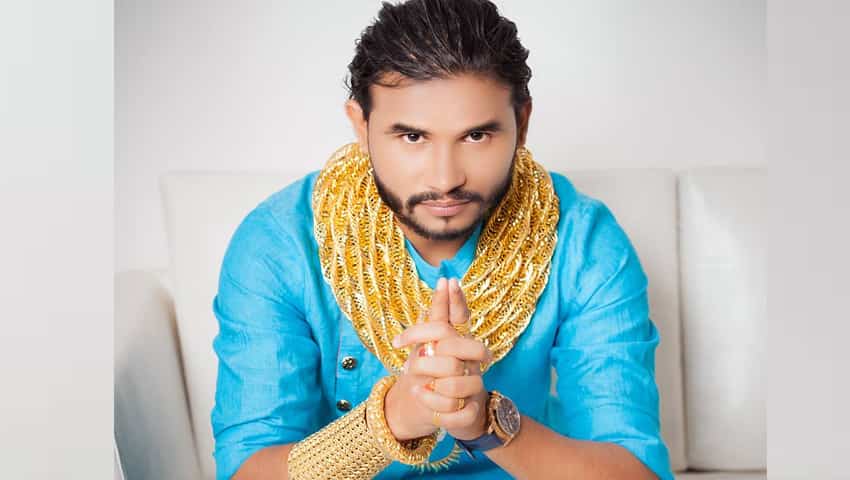 Gold man of Pune Prashant Sapkal