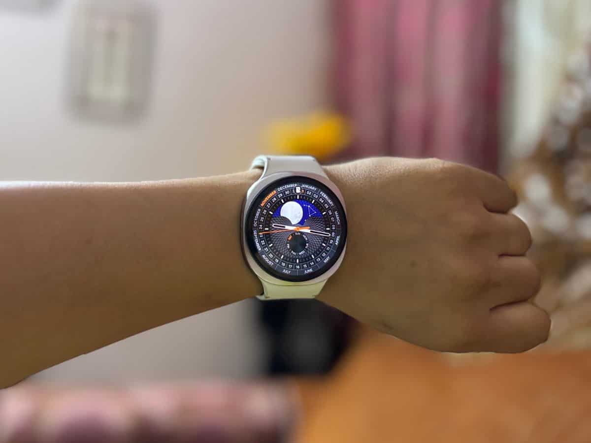 URL: samsung galaxy watch 8 review india price features blood sugar monitor battery life