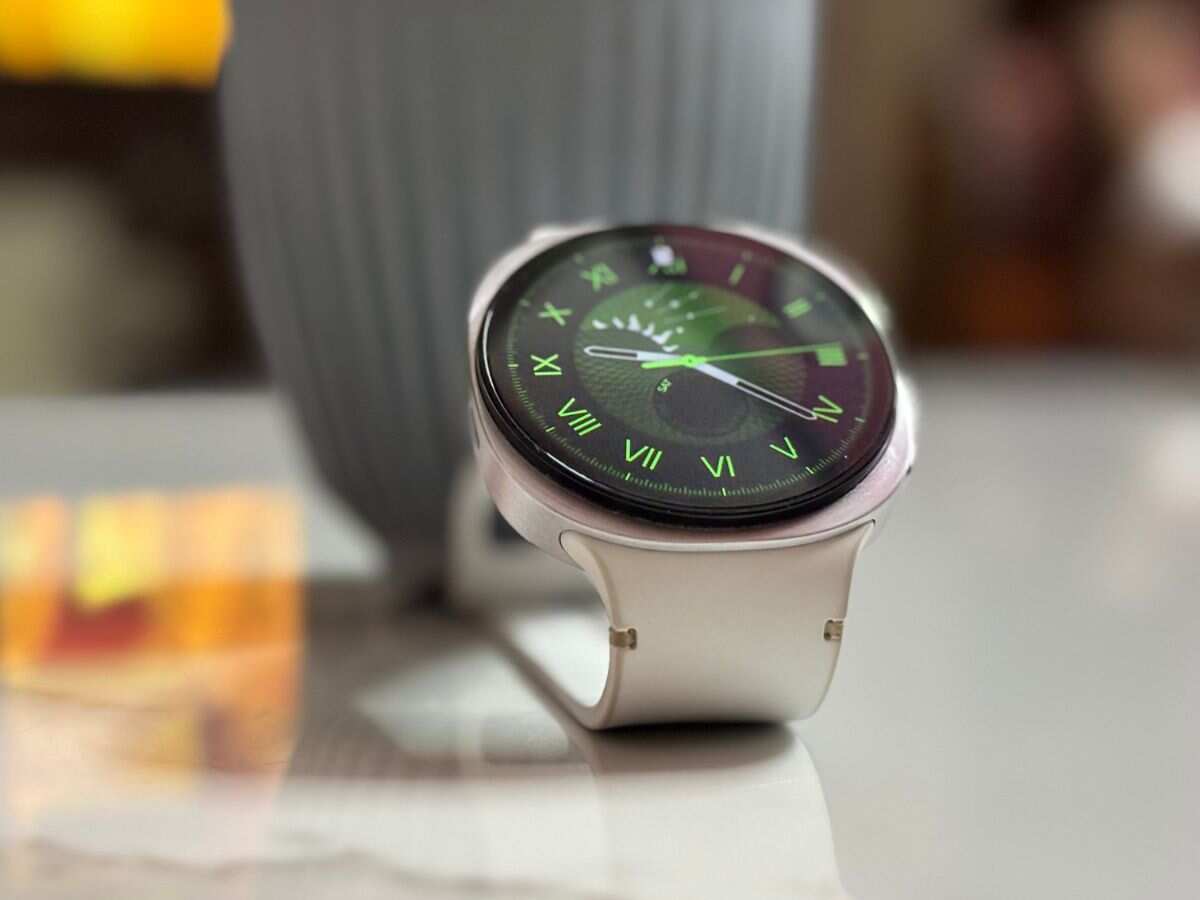 URL: samsung galaxy watch 8 review india price features blood sugar monitor battery life