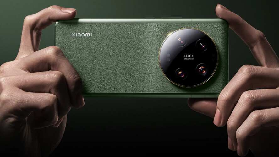 xiaomi 13 ultra launched with Qualcomm Snapdragon 8 Gen 2 processor, 50MP camera check price, features and specifications