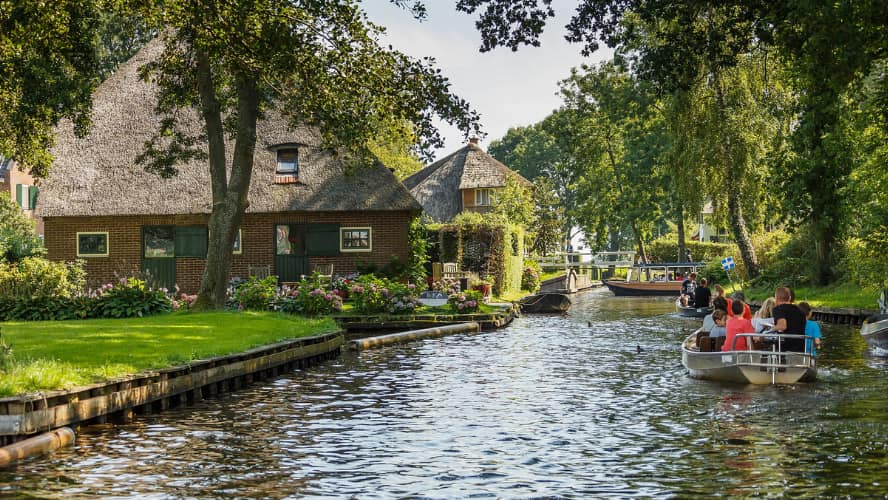 giethoorn village