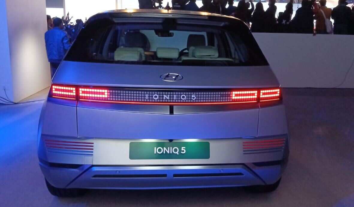 auto expo 2023 hyundai ioniq 5 ev launched at introductory price of above Rs 44 lakhs for first 500 customer check latest design specification