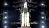 ISRO launches chadrayaan-2 with bahubali rocket GSLV MkIII-M1