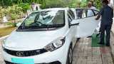 Bihar Chief Minister Nitish Kumar use Electric Car