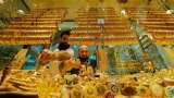 Gold price today: Spot Gold rate in Delhi market dips 150 rupee per 10 gram, Check out new prices