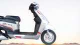 Hero Nyx E5 electric scooter have good mileage, in single charge it runs 50 km