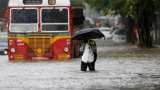 Mumbai Weather; high tide alert in mumbai; heavy rainfall in mumbai; IMD forecast today