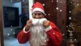 God of Cricket Sachin Tendulkar became santa on christmas, Rohit sharma misses family on the occasion of christmas