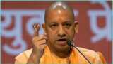 In Uttar Pradesh, the government of CM Yogi Adityanath has decided to give admission to only 5 people at all religious places at one time