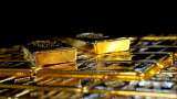 Gold-Silver Price: सोने में 650 रुपये की जबरदस्त तेजी, MCX पर 52,000 के पार निकला गोल्ड