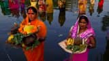  Chhath 2022 puja manyata why do women apply sindoor from nose to head why is the setting sun worshipped know reason