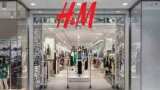Layoffs in H&M hennes & mauritz swedish fashion company will sack 1500 employees globally DoorDash Inc will cut 1250 jobs