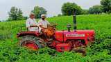 Success story young graduate become farmers now earn in lakhs from cultivation Bhavantar Bharpai Yojana