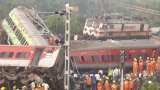 Coromandel Express Train Accident: ओडिशा रेल हादसे के बाद 43 ट्रेनें रद्द, 38 के रूट बदले गए, एक दिन का राजकीय शोक