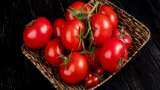 Retail tomato prices further shoot up to Rs 155 per kg highest in Kolkata among metros