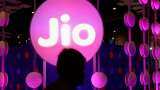 jio financial services share hits lower circuit why RIL Group stock down today on BSE NSE check details