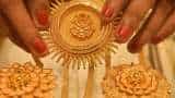Dhanteras Gold price is almost 10000 rupees higher than last year expect 10 percent rise in sales