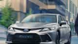 Toyota unveil all new hybrid camry in auto market with lots of loaded features check features specifications