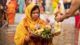 Chhath Puja 2023 Devotees will worship Chhath Maiya by offering Arghya to the setting sun on the third day