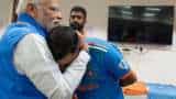 PM Narendra Modi Meets Team India Players in Dressing Room After Ind Vs Aus World Cup 2023 Final