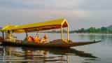 Srinagar Travel Tips Plan to visit Srinagar on New Year know the best place to stay and budget