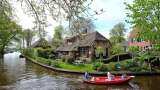 Giethoorn village where no single road no noise of vehicles and no pollution If you are fed up with pollution of Delhi then visit this village know interesting facts