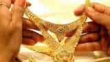 How to sell old gold Jewellery without hallmarking in wedding season tips to save from fraud how to check gold purity what is hallmarking process
