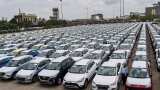 fy24 auto sector sales more than 42 lakh data by SIAM check details here 